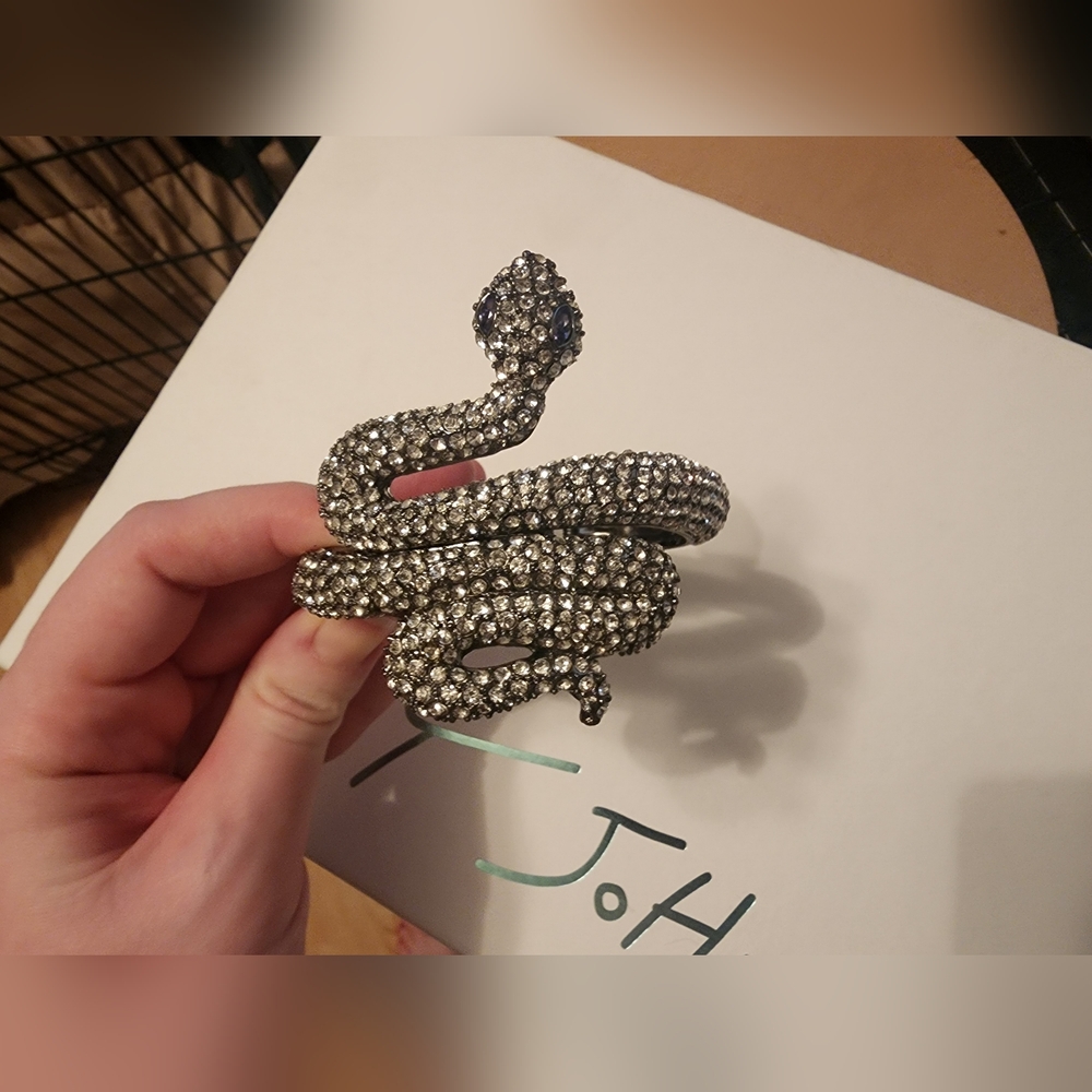 Betsy Johnson Bracelet - Picture 6 of 6